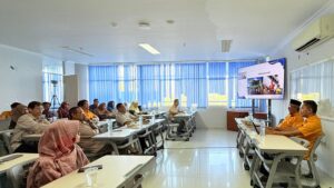 PhysicsTalks Series #2 Jurusan Fisika FMIPA UNM