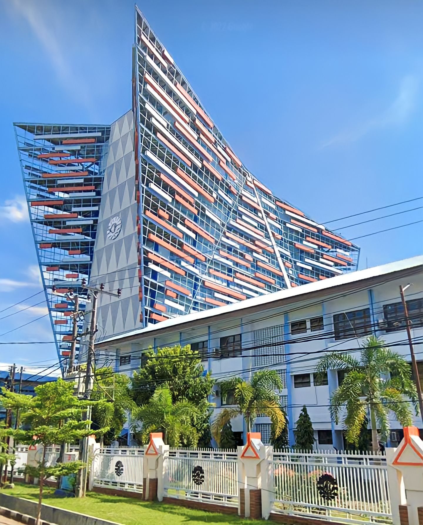 Gedung Universitas Negeri Makassar